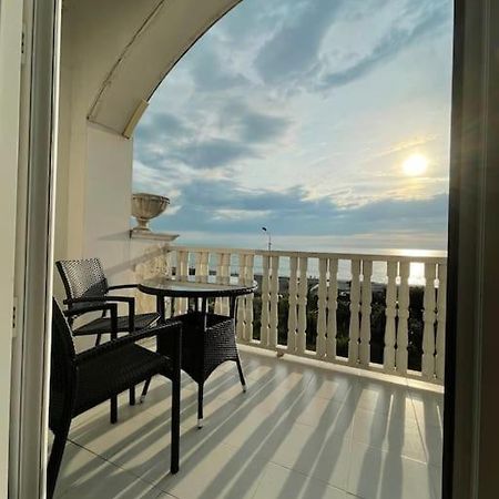 Sea View Studio Apartment In Gonio-Kvariati Bagian luar foto