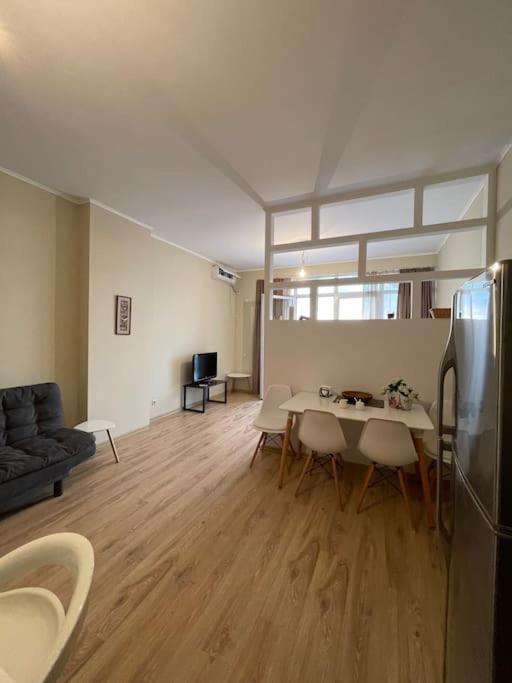 Sea View Studio Apartment In Gonio-Kvariati Bagian luar foto