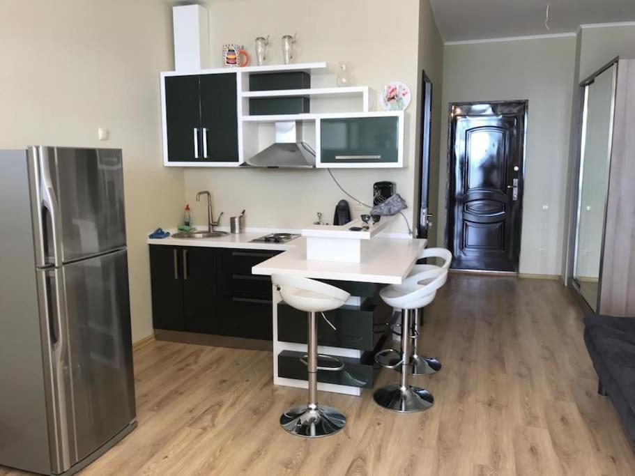 Sea View Studio Apartment In Gonio-Kvariati Bagian luar foto