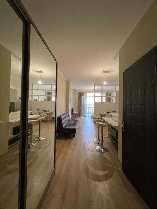 Sea View Studio Apartment In Gonio-Kvariati Bagian luar foto